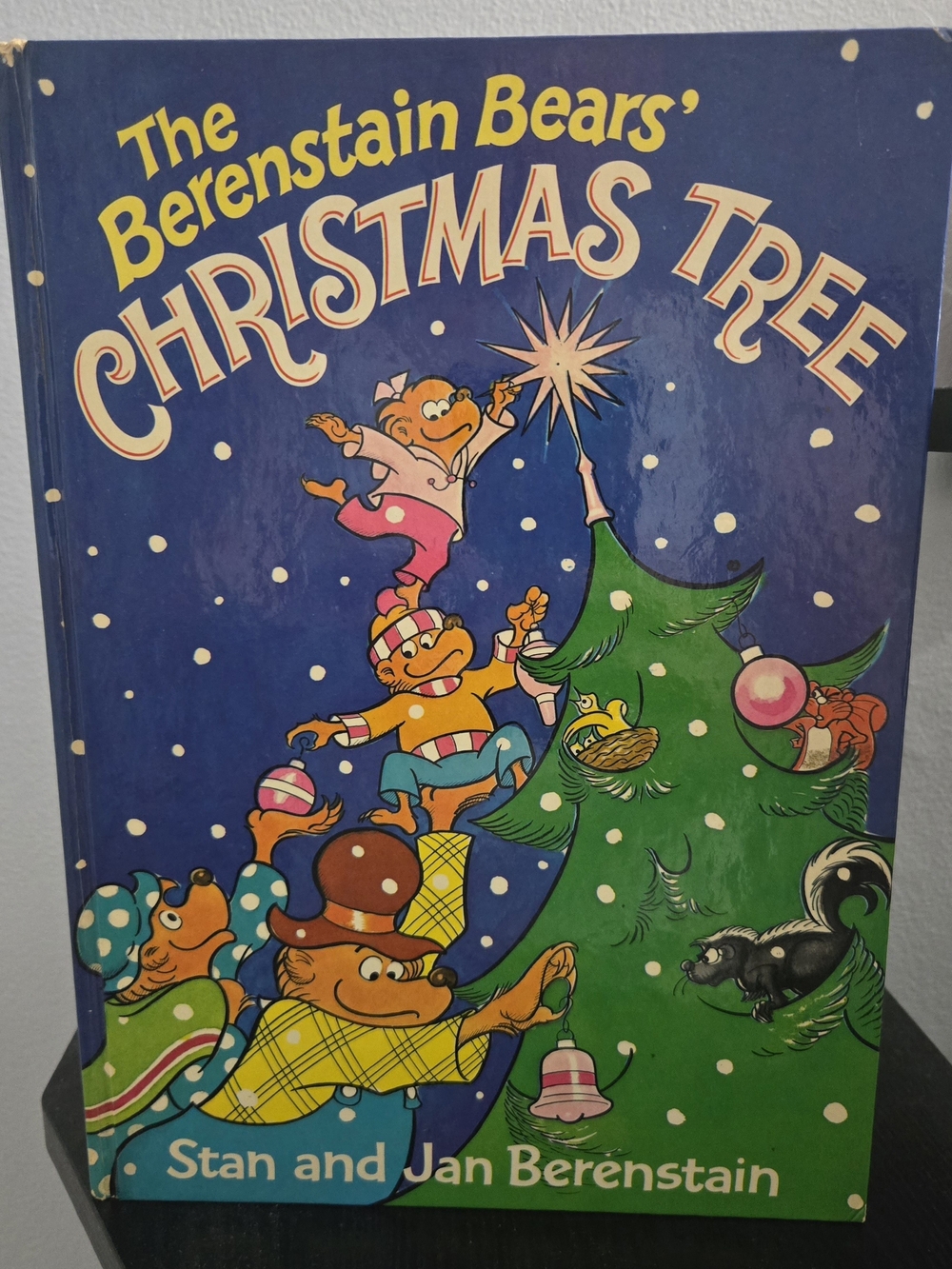 Vintage 1980 The Berenstain Bears’ Christmas Tree Hardcover Random House